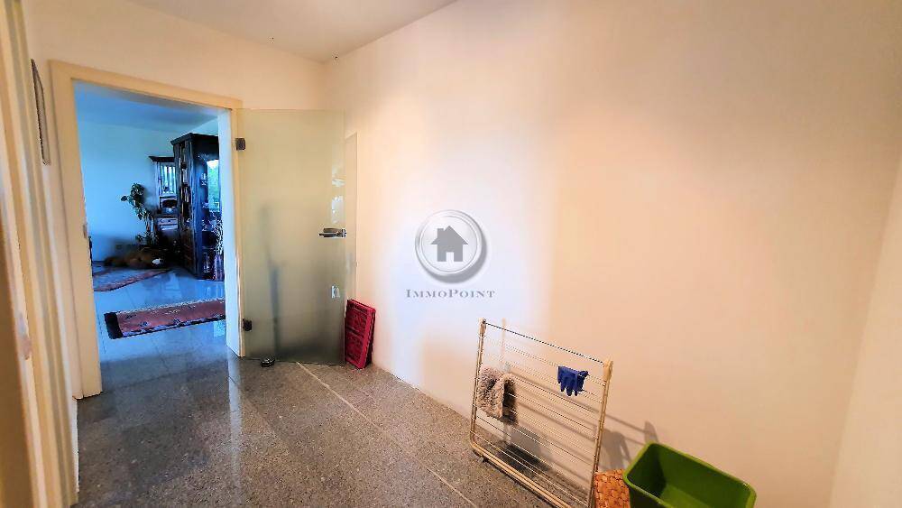 !!! ImmoPoint !!! ALTENGERECHTES Wohnen mit SCHWIMMBAD + SAUNA + BALKON + TERRASSE + GARAGEN ... !!! (IP 3 K 110 B) 3 zimmer