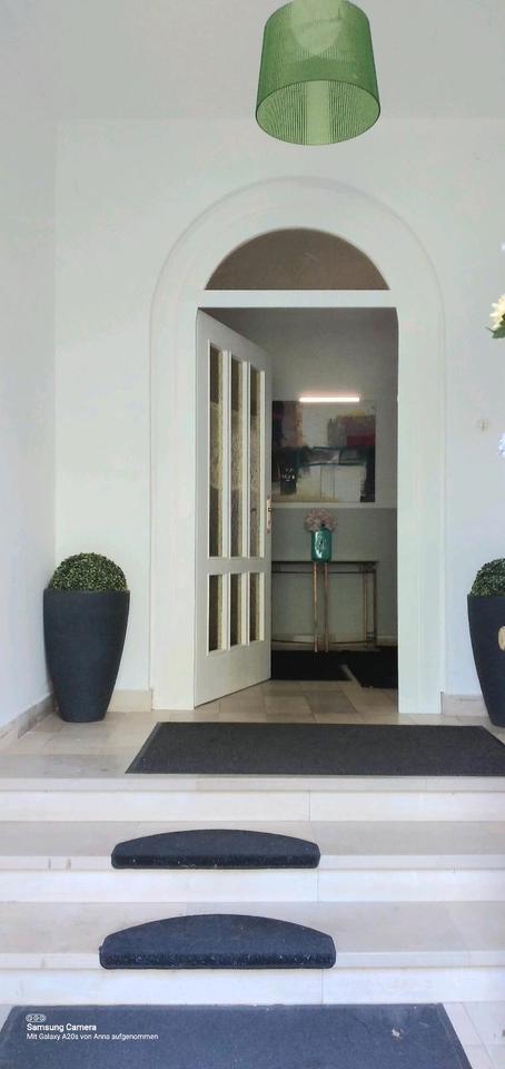 Dahn 1 Zimmer Appartment top möbliert Wlan TV 250+NK
