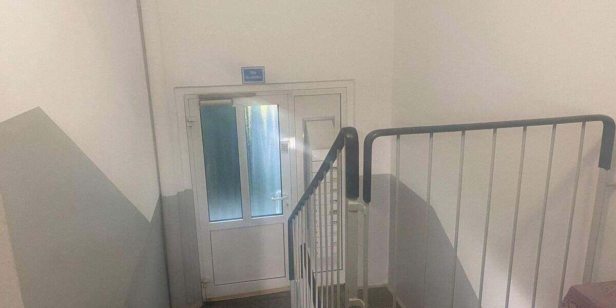 Zimmer Halle (Saale) Nördliche Neustadt - 3 Zimmer, 57 m&sup2;, 345&euro; | Angebot:25909343