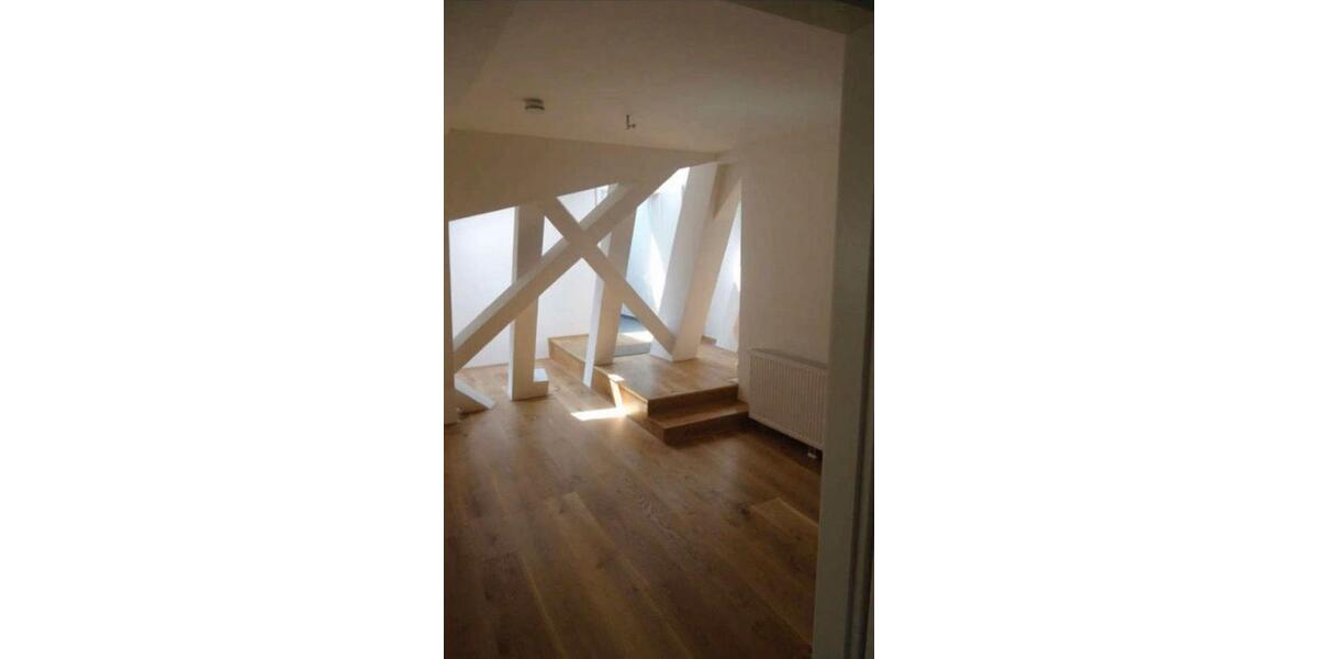 Einzigartige Wohnung im Theaterviertel 2 zimmer