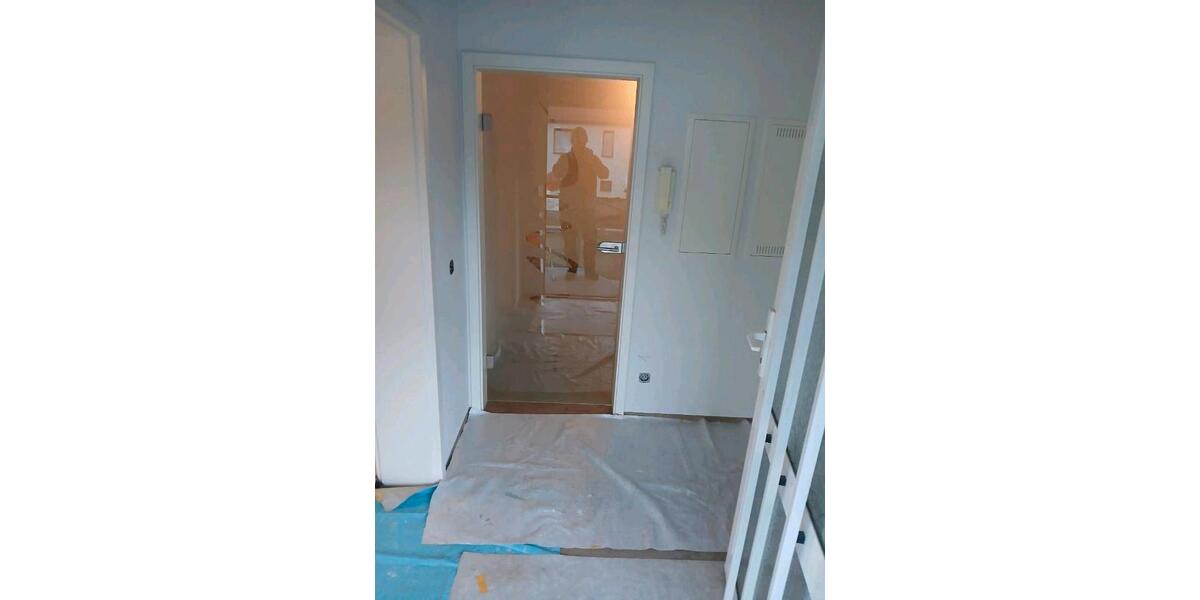 Etagenwohnung Pößneck - 3 Zimmer, 68 m&sup2;, 490&euro; | Angebot:26030081