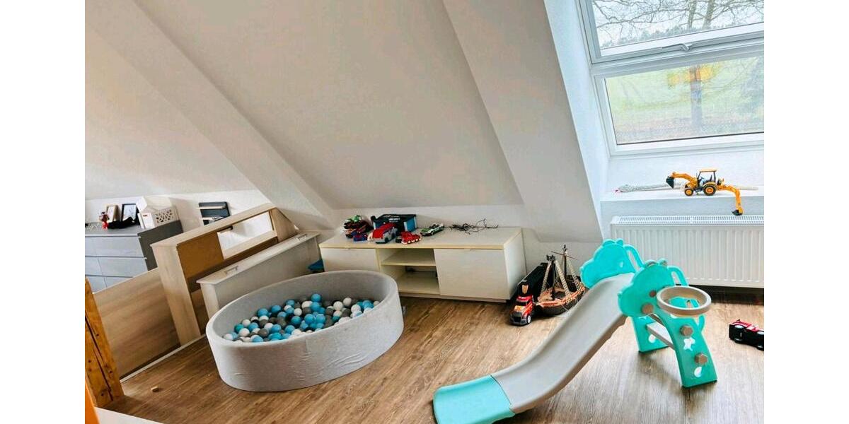 Etagenwohnung Bad Fallingbostel - 4 Zimmer, 180 m&sup2;, 1.050&euro; | Angebot:26692408