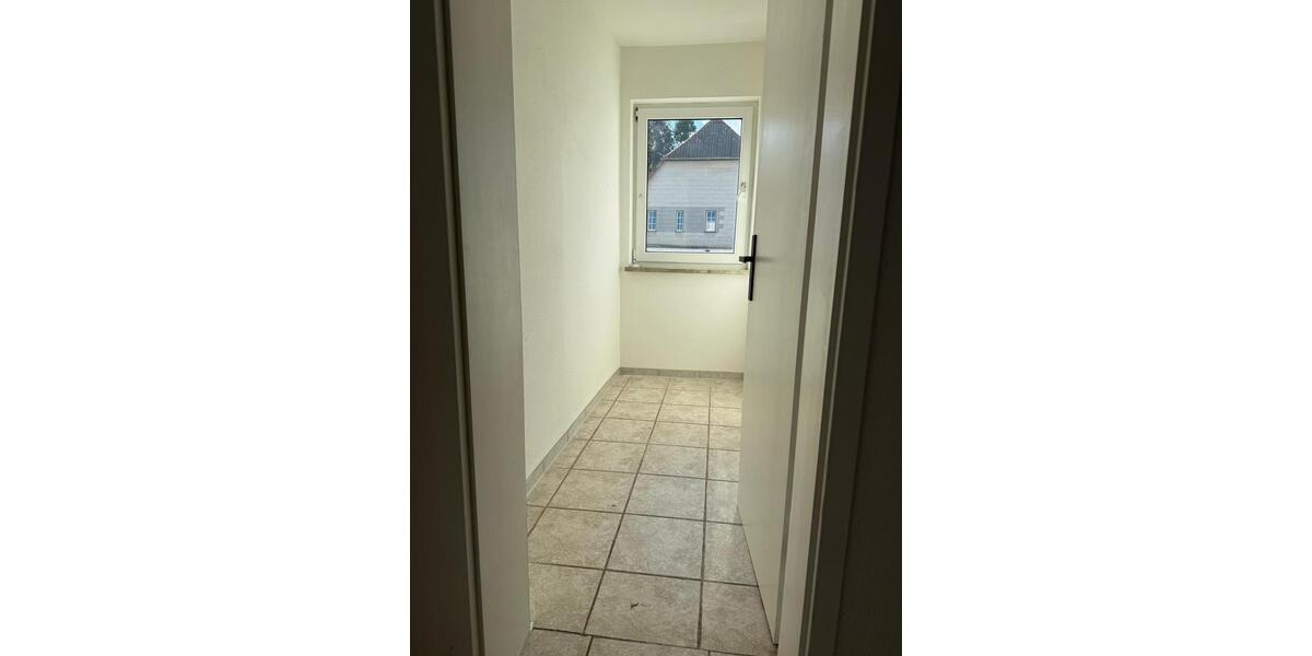 Etagenwohnung Elze - 2 Zimmer, 57 m&sup2;, 449&euro; | Angebot:25656753