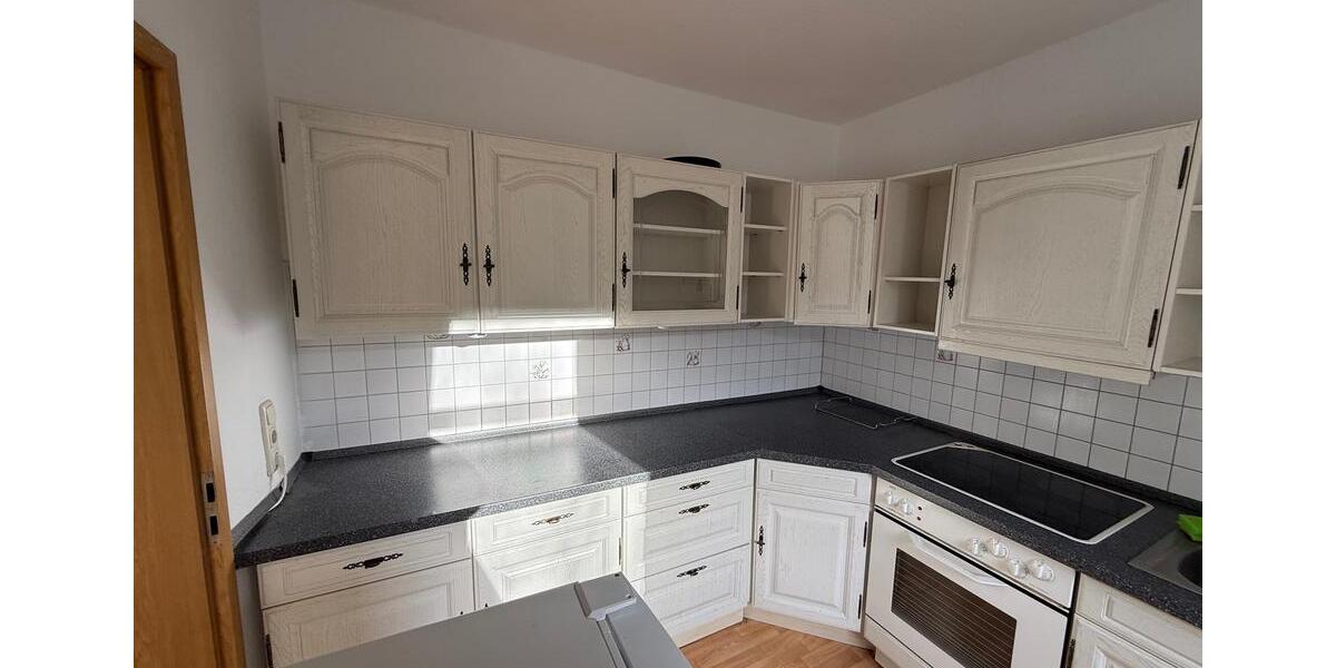 Tolle 3-Raum-DG-Wohnung mit herrlichem Blick über Greiz 3 zimmer