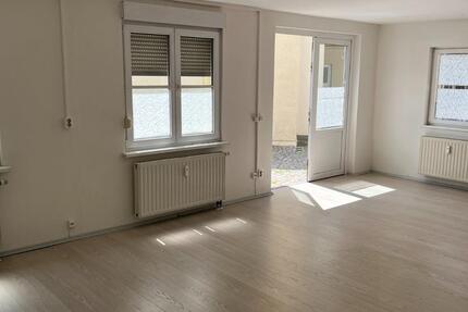 Gewerbeobjekt Radebeul - 300&euro; | Angebot:22060795