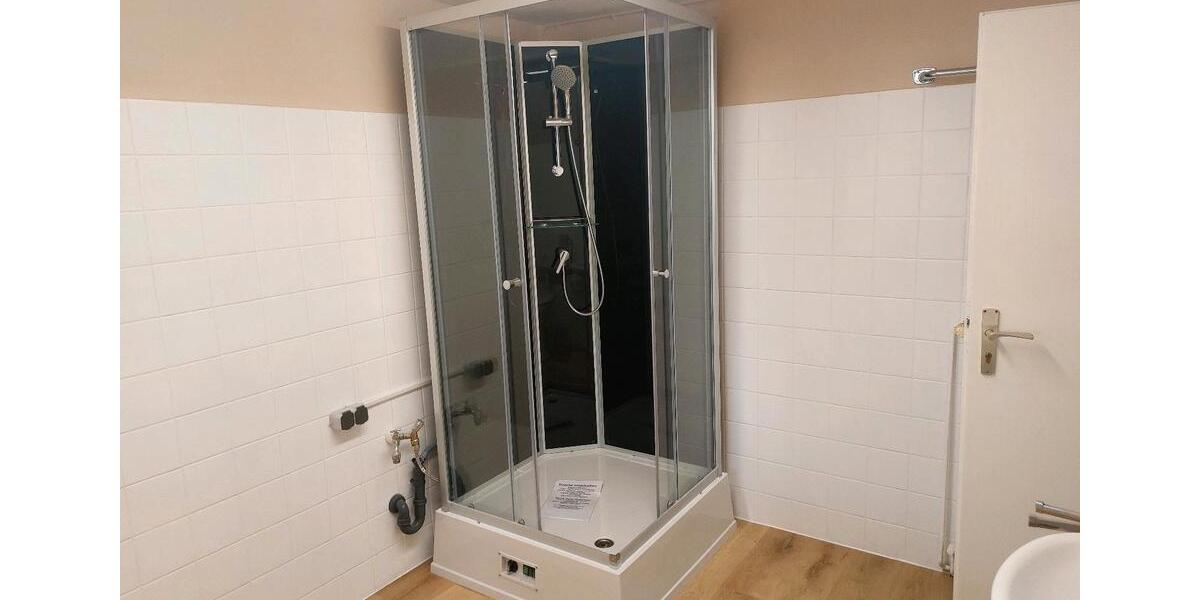 Klosterlechfeld 2 Zimmer Küche Bad Wintergarten zimmer