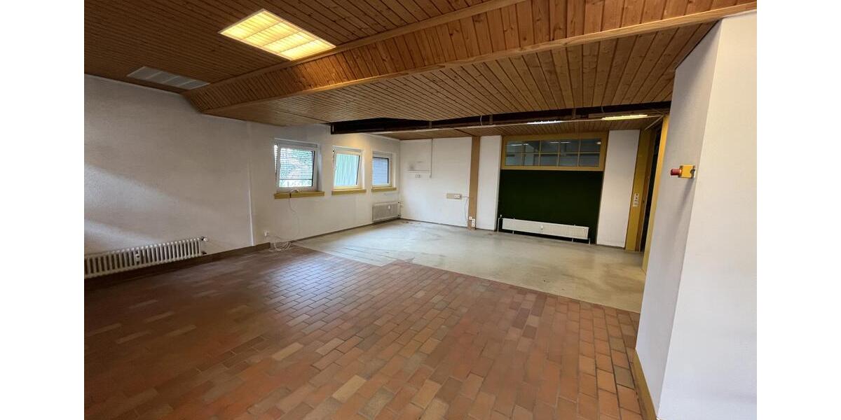 Multifunktionale Gewerbefläche zentral gelegen zimmer
