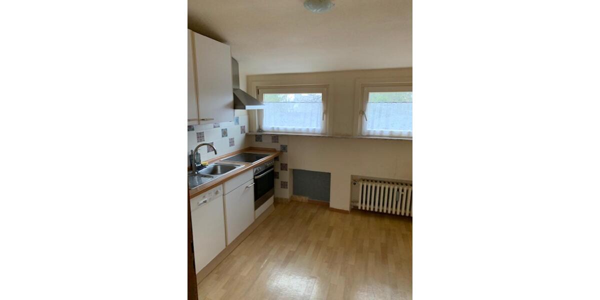 Dachgeschoßwohnung Braunfels - 4 Zimmer, 110 m&sup2;, 850&euro; | Angebot:25918770