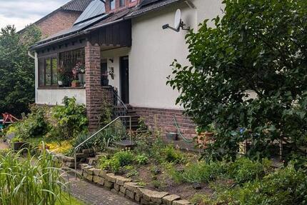 helle Großzügig 3,5 Zimmer Wohnung mit großem Garten 3.5 zimmer