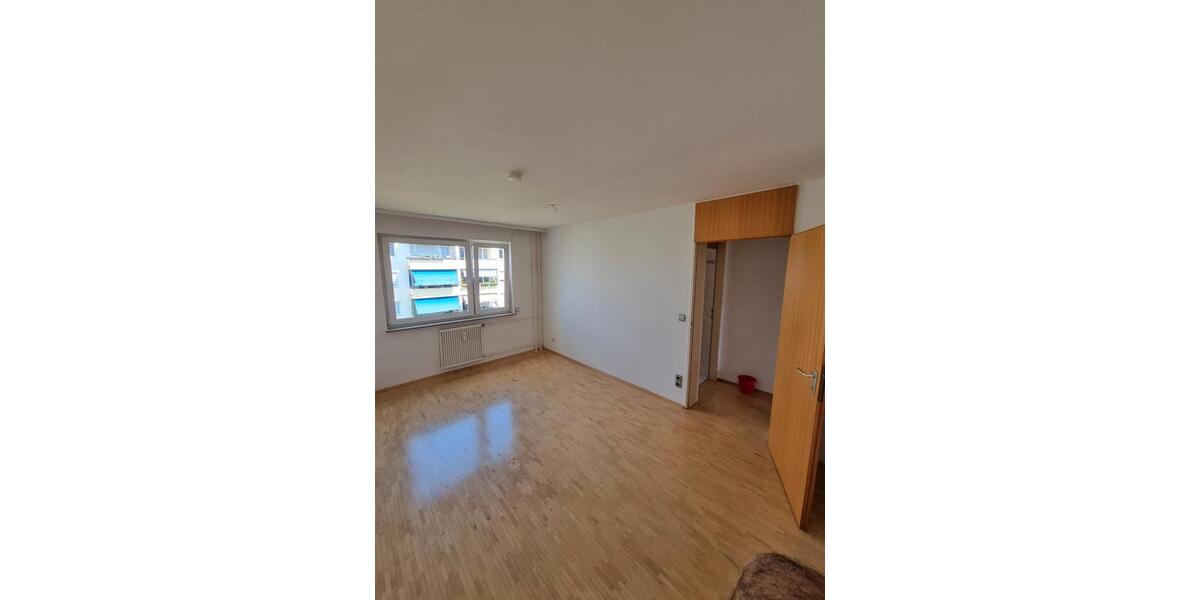Etagenwohnung Stuttgart Bad Cannstatt - 2 Zimmer, 63 m&sup2;, 840&euro; | Angebot:26654942