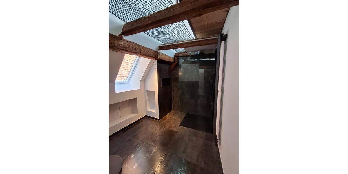 Dachgeschoßwohnung Kronach - 2 Zimmer, 114 m&sup2;, 1.100&euro; | Angebot:26439403