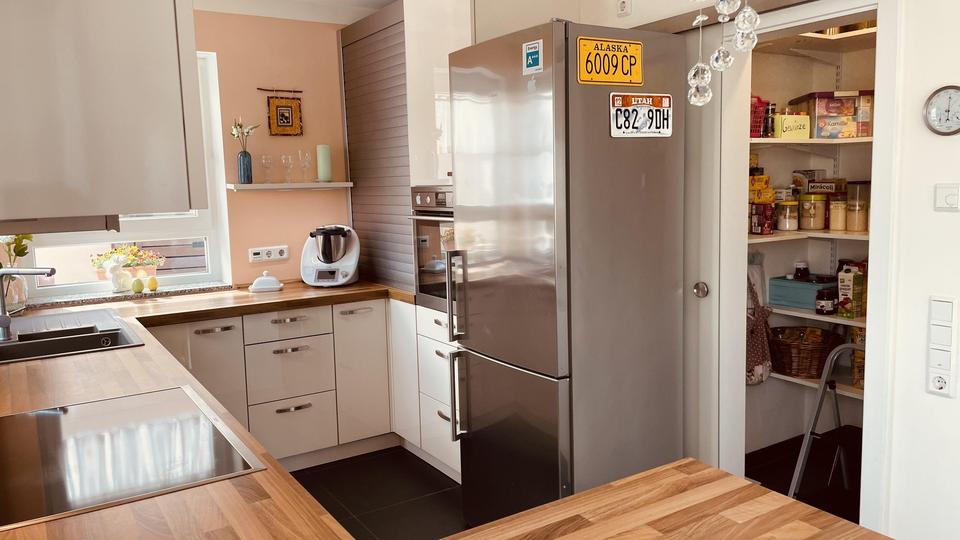 Exklusive 3-Zimmer Erdgeschosswohnung (141m²) mit Garten u. großer Terrasse in Usingen 3 zimmer