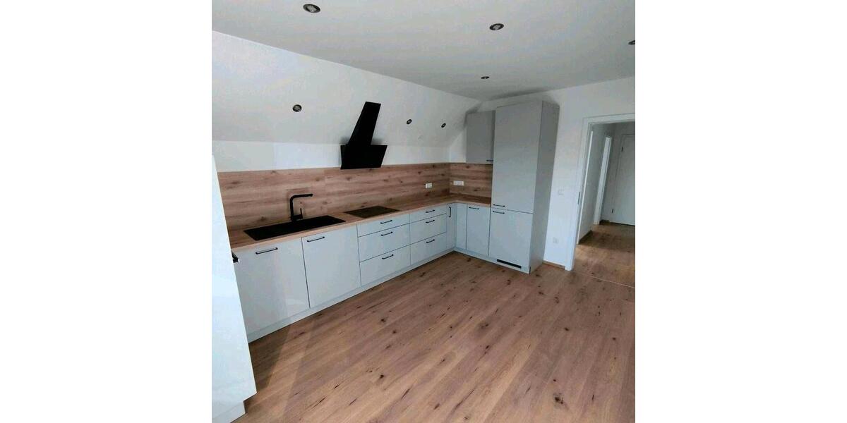 Etagenwohnung Maxhütte-Haidhof Haidhof - 4 Zimmer, 88 m&sup2;, 1.075&euro; | Angebot:26462989