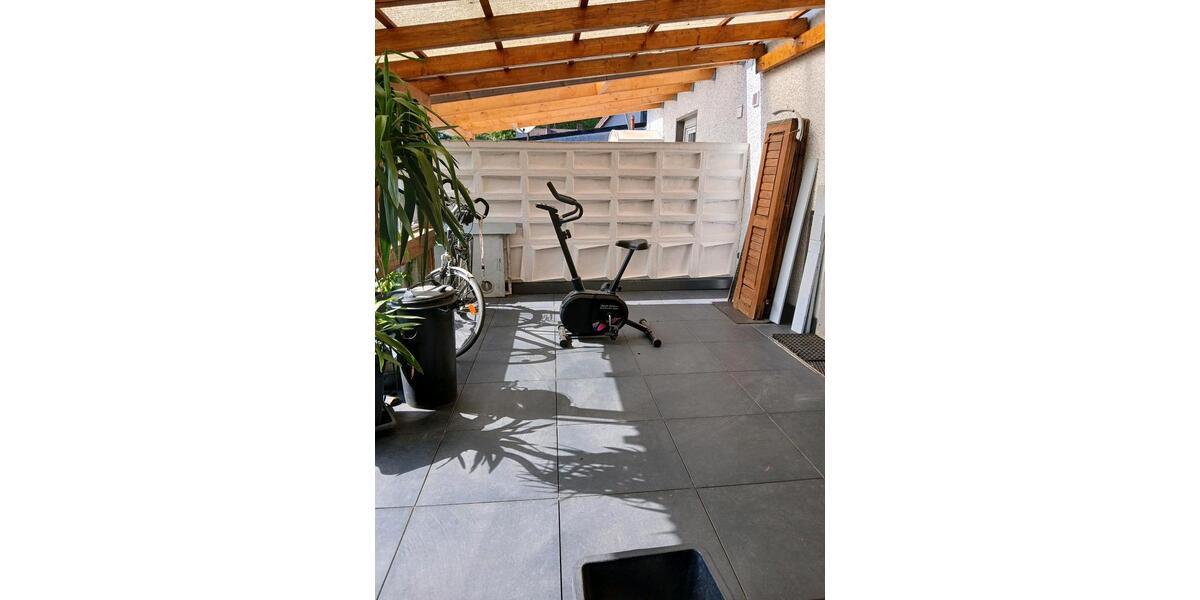 Terassenwohnung 1 zimmer