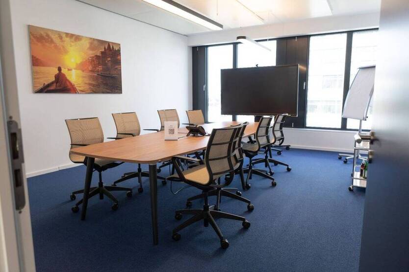 Office space for rent - 55.85 m² (two rooms: 23.95 m² and 31.9 m²) - All-in-Miete