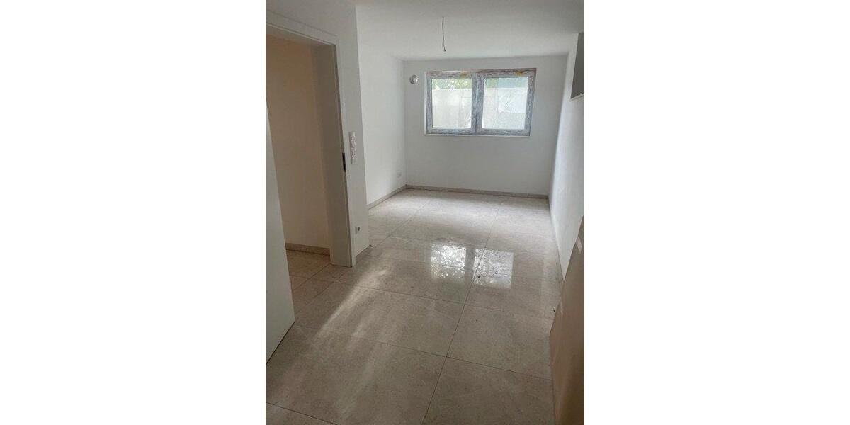 Erdgeschoßwohnung Hamburg Wandsbek - 5 Zimmer, 135 m&sup2;, 2.500&euro; | Angebot:26497068
