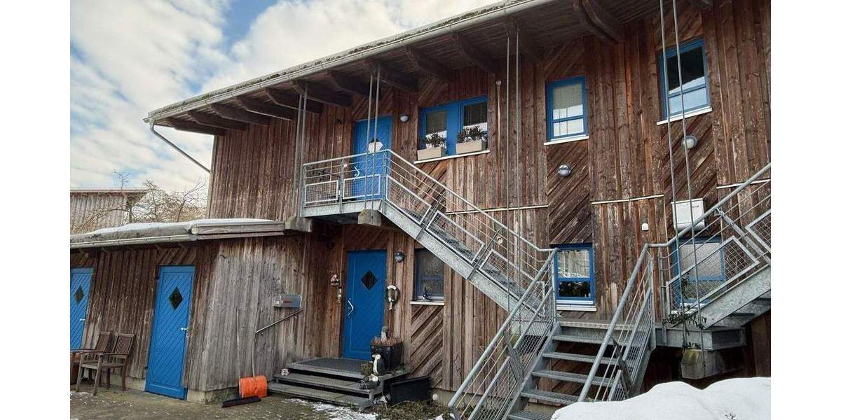 Etagenwohnung Nienburg - 2 Zimmer, 75 m&sup2;, 700&euro; | Angebot:25775747