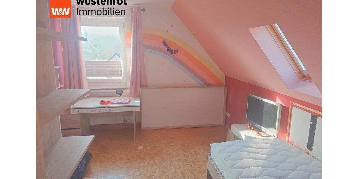 Etagenwohnung Mulda/Sa. Sa. - 7 Zimmer, 230 m&sup2;, 1.000&euro; | Angebot:26545924
