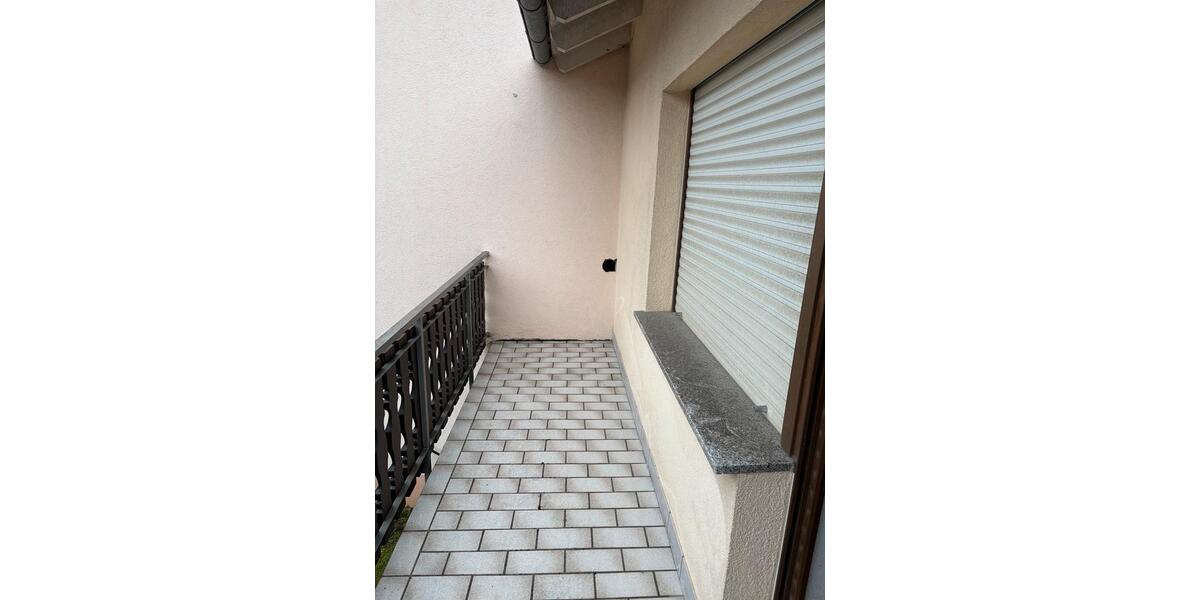 Erdgeschoßwohnung Montabaur - 5 Zimmer, 150 m&sup2;, 1.000&euro; | Angebot:26025391