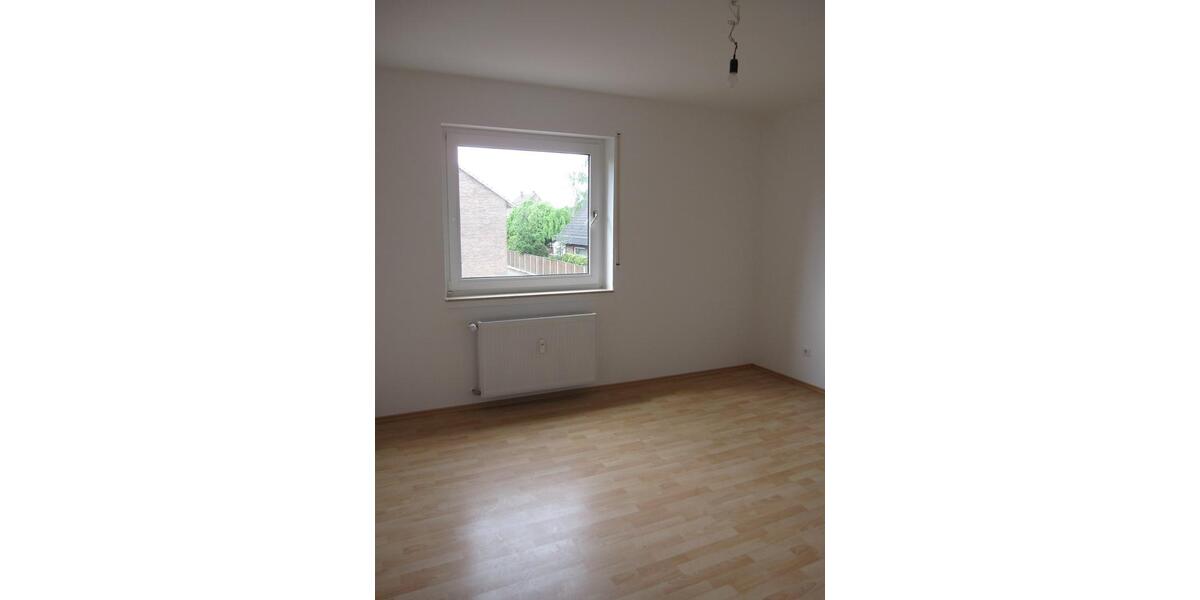 Schöne zentral gelegene Wohnung - 3 ZKB Balkon 3 zimmer