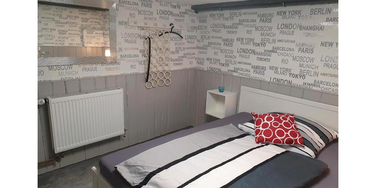 Wohnen auf Zeit Baunatal - 1 Zimmer, 14 m&sup2;, 330&euro; | Angebot:23515165