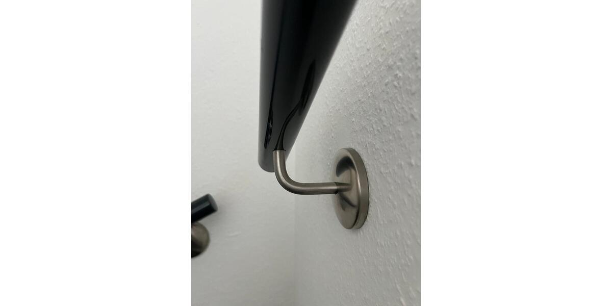 Modernisiertes Reihenendhaus – Stilvolles Wohnen mit Garten & vie 5 zimmer