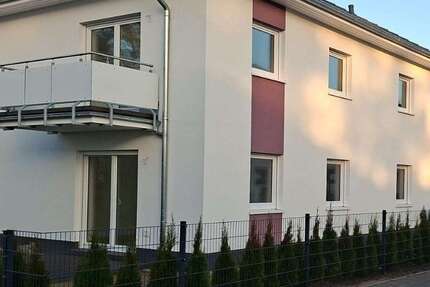 Wohnung zum Mieten in Schmachtenhagen 1.410 € 97 m² 4 zimmer