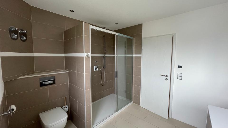 Wohnen auf Zeit Leimen - 4 Zimmer, 140 m&sup2;, 500&euro; | Angebot:26626644