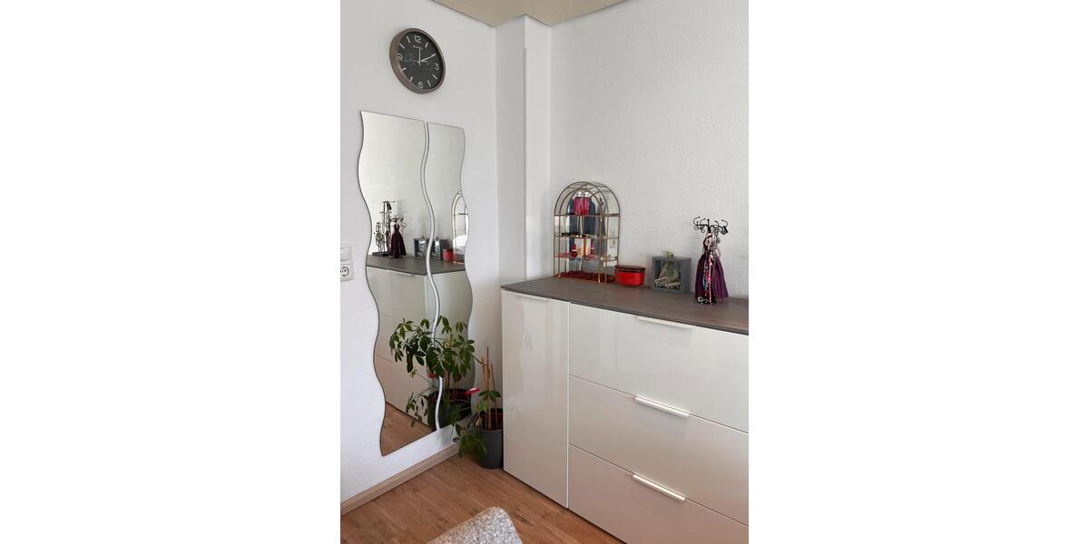 Wohnen auf Zeit Dreieich - 1 Zimmer, 10 m&sup2;, 800&euro; | Angebot:26241584