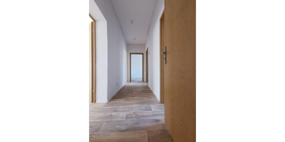 Erdgeschoßwohnung Braunsbedra - 2 Zimmer, 50 m&sup2;, 298&euro; | Angebot:26004746