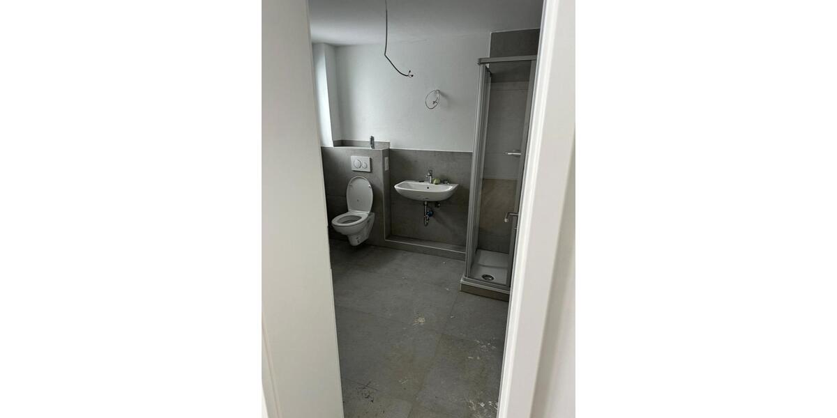 Etagenwohnung Marburg - 3 Zimmer, 125 m&sup2;, 1.700&euro; | Angebot:24899292