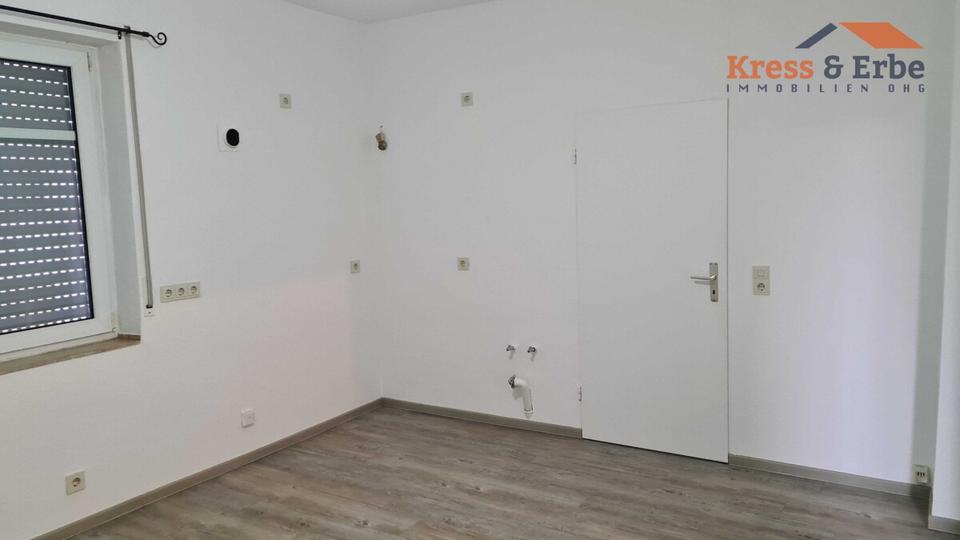Einfamilienhaus Steinau an der Straße - 7 Zimmer, 176 m&sup2;, 1.190&euro; | Angebot:23726893