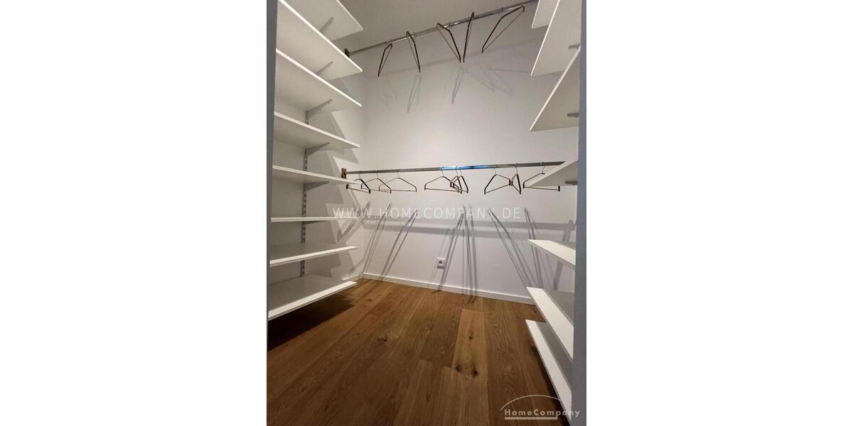 Wohnen auf Zeit Berlin Mitte - 3 Zimmer, 81 m&sup2;, 2.380&euro; | Angebot:23229322