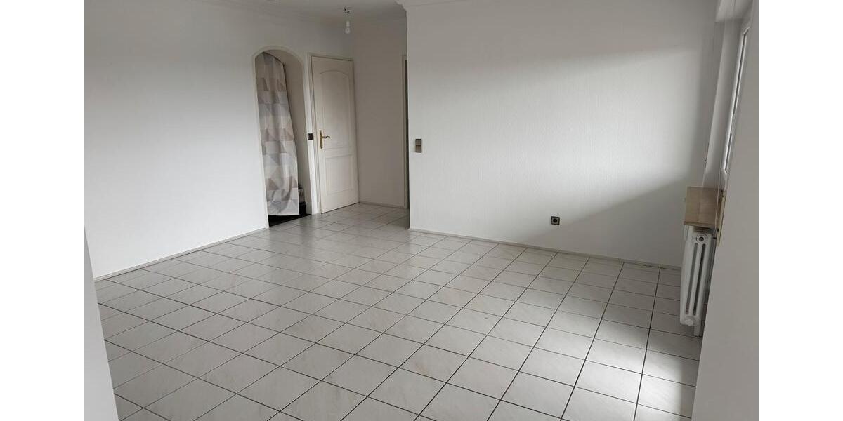 Etagenwohnung Pliezhausen - 2.5 Zimmer, 70 m&sup2;, 900&euro; | Angebot:26625823