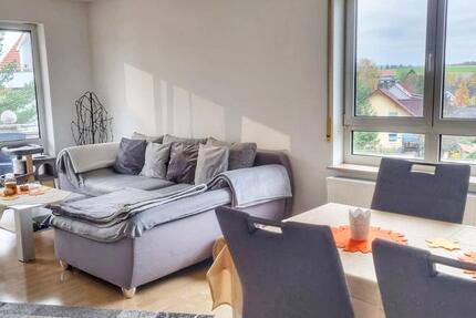 Wunderschöne, helle 2 Zimmer Wohnung zimmer