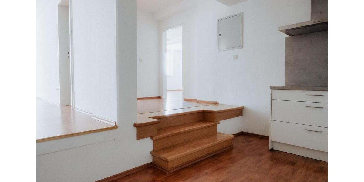 Loft - Studio - Atelier Baden-Baden Baden - 3 Zimmer, 107 m&sup2;, 1.390&euro; | Angebot:26515628