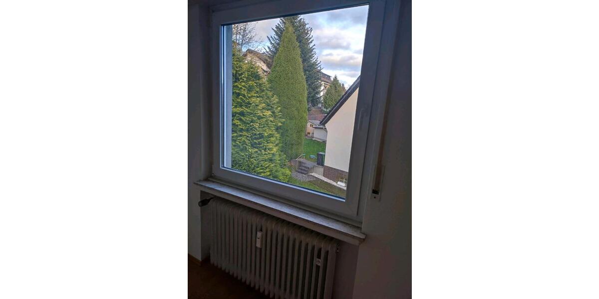 Dachgeschoßwohnung Waldbröl - 3 Zimmer, 72 m&sup2;, 680&euro; | Angebot:24710929