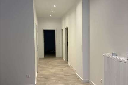 Wohnung zum Mieten in Bad Neuenahr 1.050 € 105 m² 2 zimmer