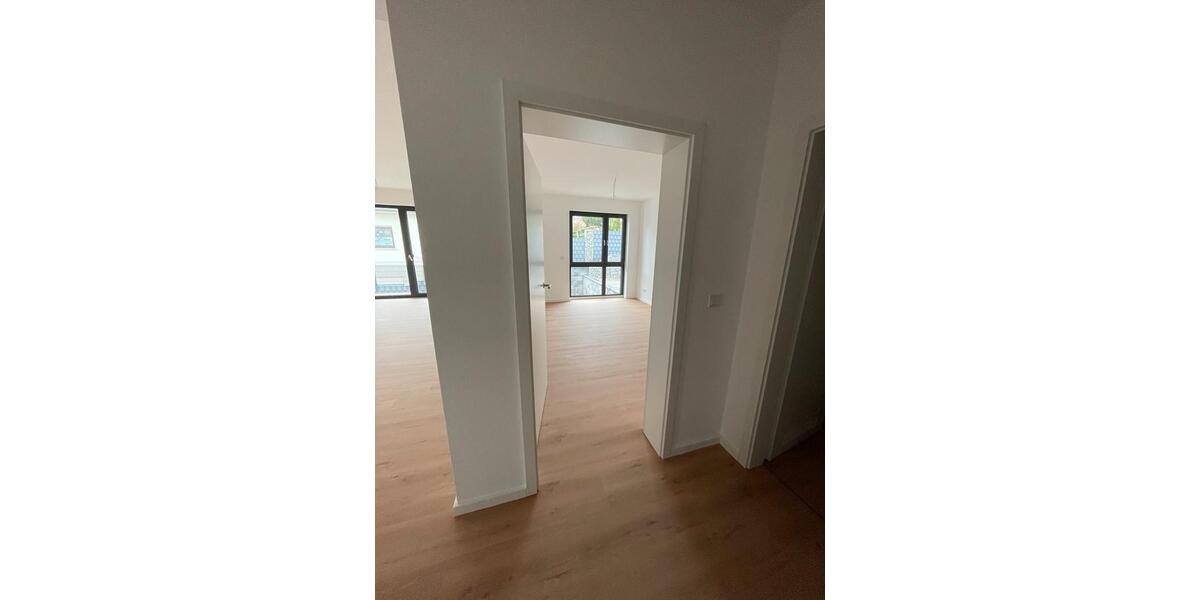 Etagenwohnung Hünfelden - 3 Zimmer, 90 m&sup2;, 950&euro; | Angebot:25056862