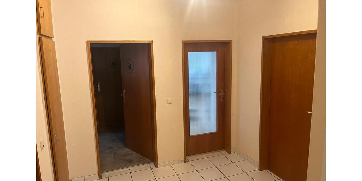 Wohnen auf Zeit Mainz Laubenheim - 4 Zimmer, 92 m&sup2;, 300&euro; | Angebot:25145980