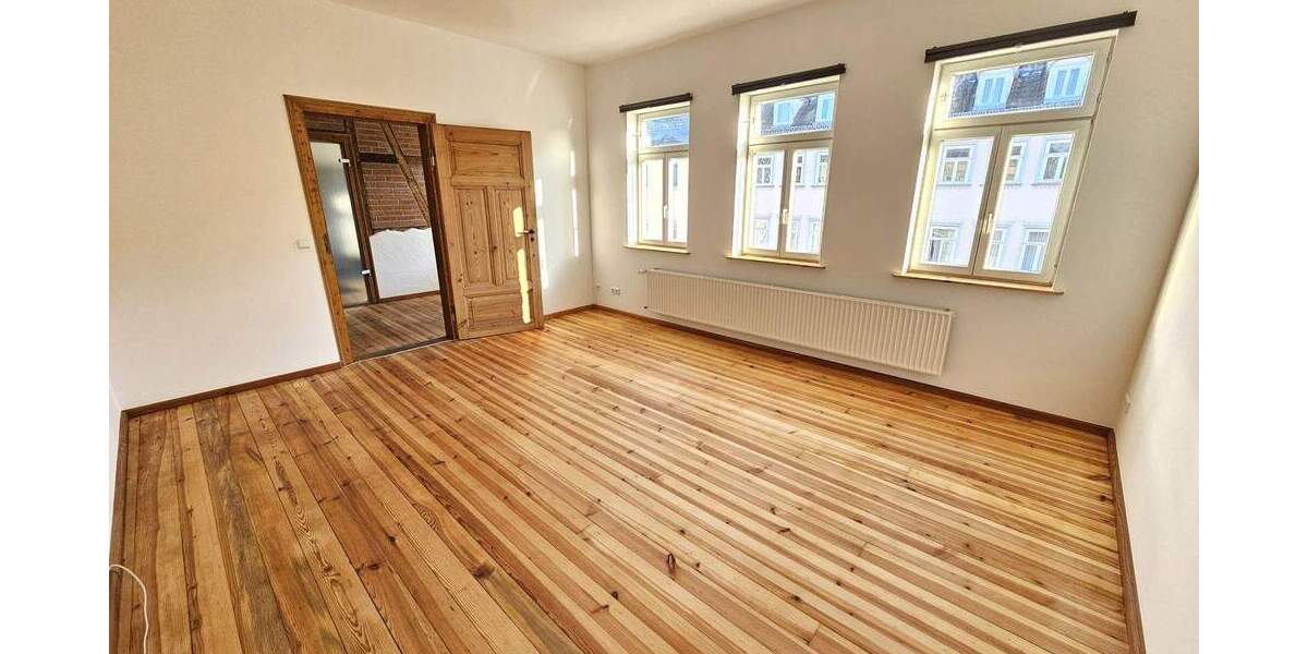 Etagenwohnung Coburg - 4 Zimmer, 112 m&sup2;, 890&euro; | Angebot:25916724