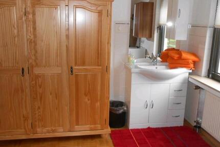 möbliertes WG Zimmer ab dem 1.11 frei zimmer