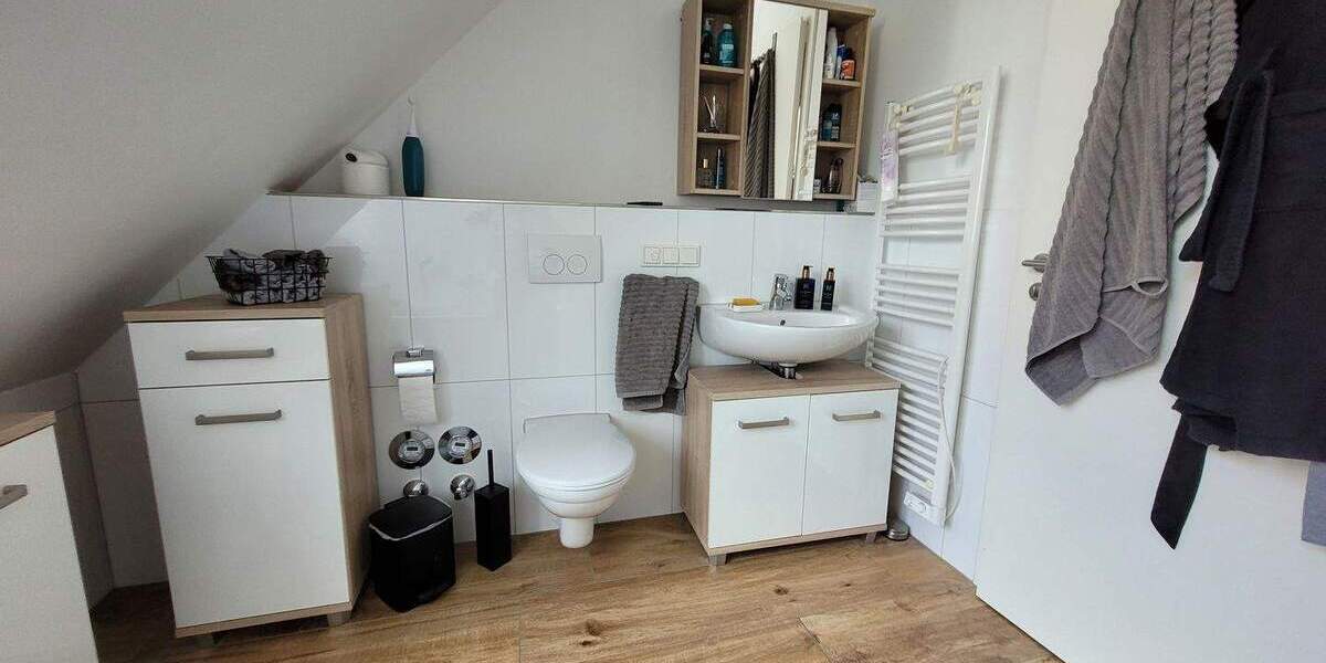 Etagenwohnung Rheinberg - 2 Zimmer, 75 m&sup2;, 900&euro; | Angebot:26684128