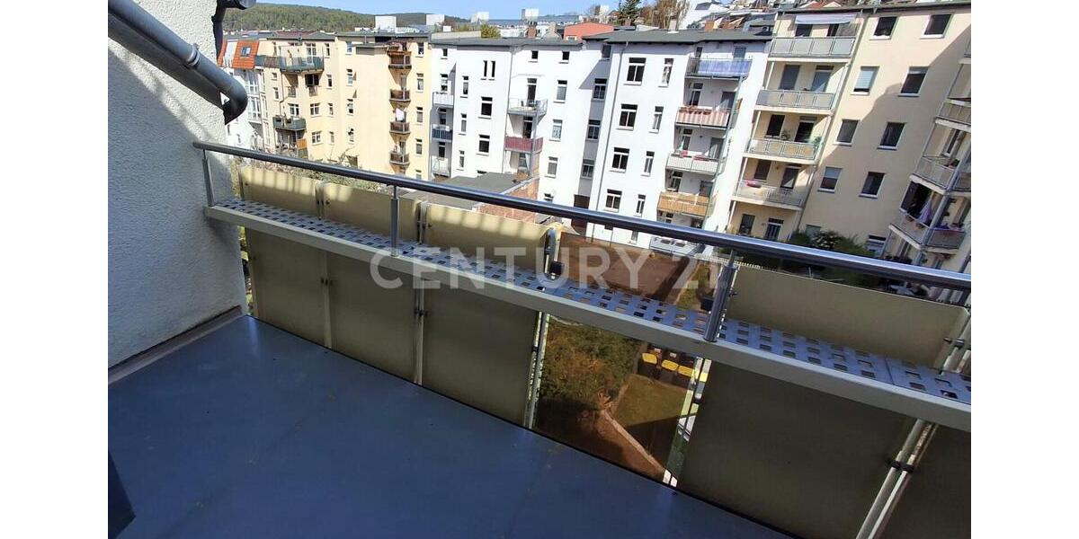 Dachgeschoßwohnung Gera Alt-Taubenpreskeln - 3 Zimmer, 91 m&sup2;, 540&euro; | Angebot:26632733