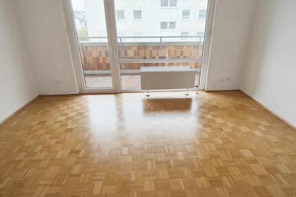 Wohnung Schöneck - 3 Zimmer, 69 m&sup2;, 850&euro; | Angebot:24998461