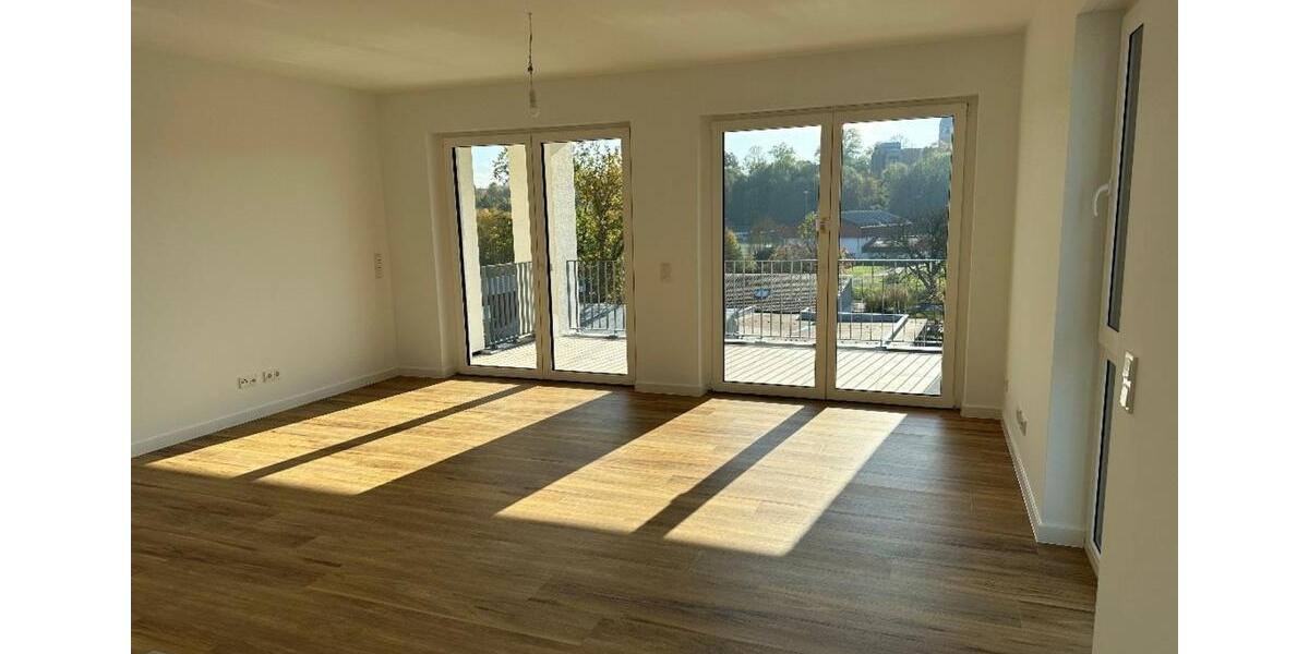 Etagenwohnung Schwalmstadt - 3 Zimmer, 90 m&sup2;, 1.080&euro; | Angebot:24510943