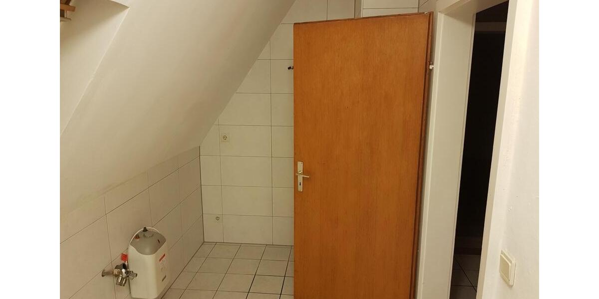Dachgeschoßwohnung Wasbüttel - 2 Zimmer, 50 m&sup2;, 420&euro; | Angebot:24726830