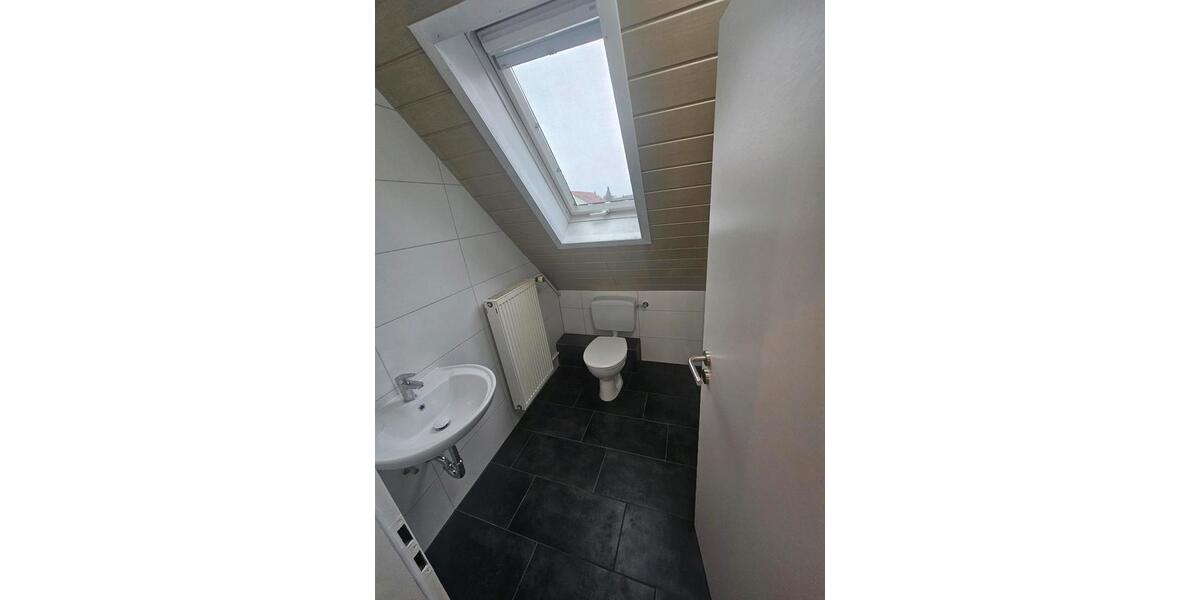 Etagenwohnung Schwülper - 4 Zimmer, 98 m&sup2;, 900&euro; | Angebot:25909236