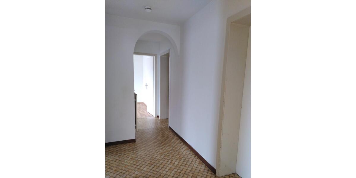 Etagenwohnung Vogtsburg im Kaiserstuhl - 4 Zimmer, 80 m&sup2;, 1.100&euro; | Angebot:26033413