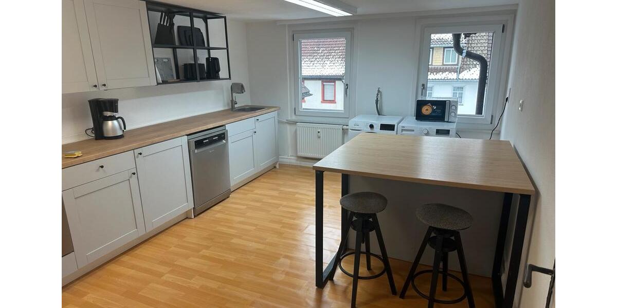 Etagenwohnung Vöhrenbach - 4 Zimmer, 130 m&sup2;, 1.400&euro; | Angebot:25518917